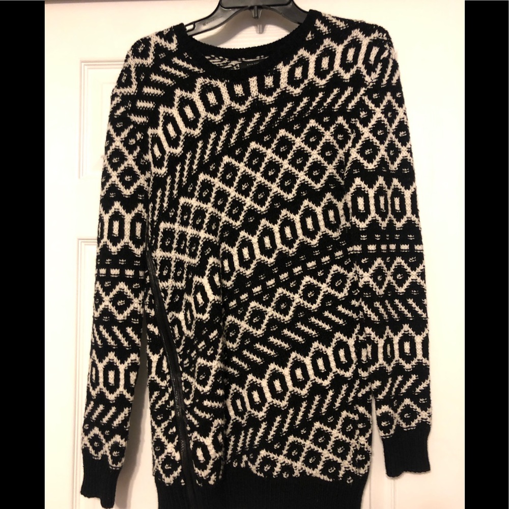 Asymmetrical zip tunic